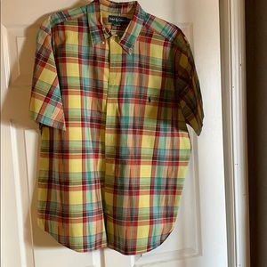 Men’s short sleeve button up shirt